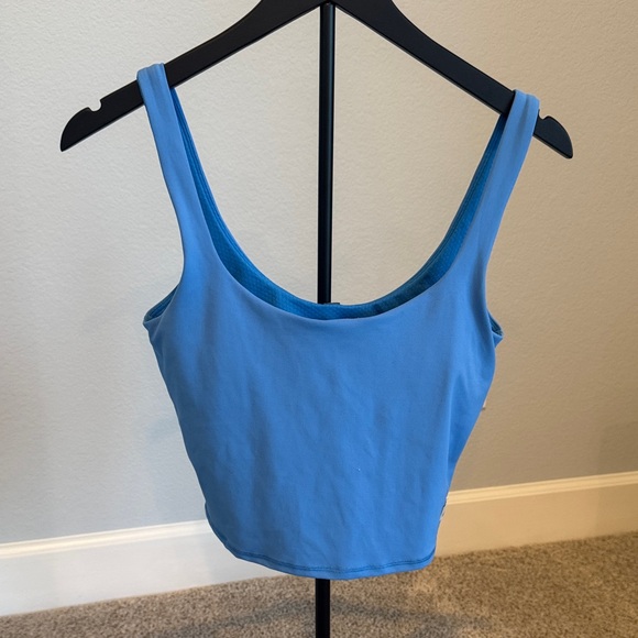 Vuori daily crop in isle blue size medium - Picture 2 of 3